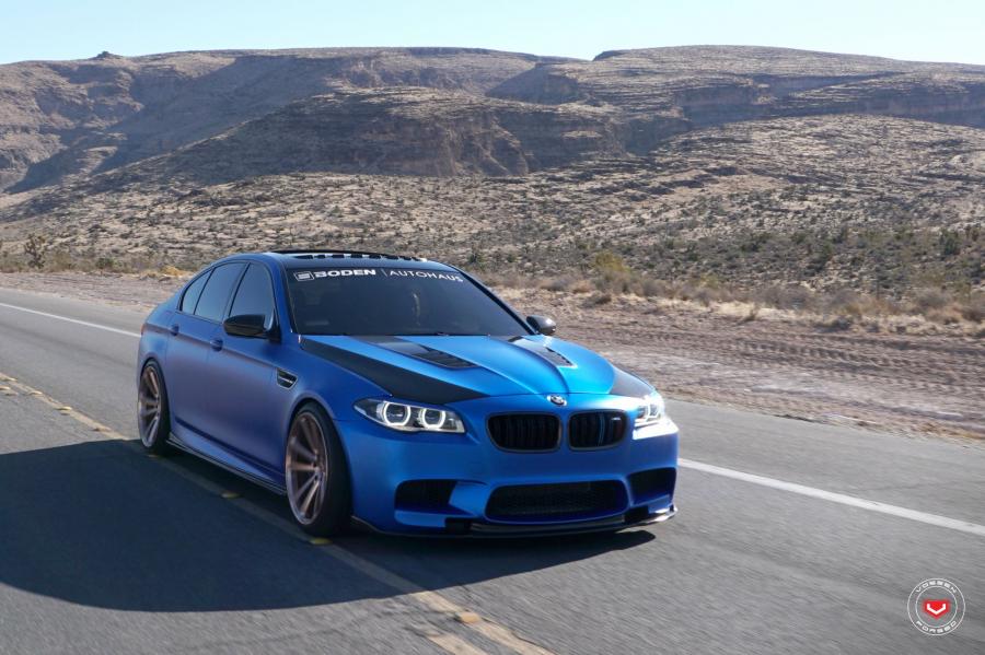  BMW M5 on Vossen Wheels (CG-203) 2017 года  (фото 21 из 24)